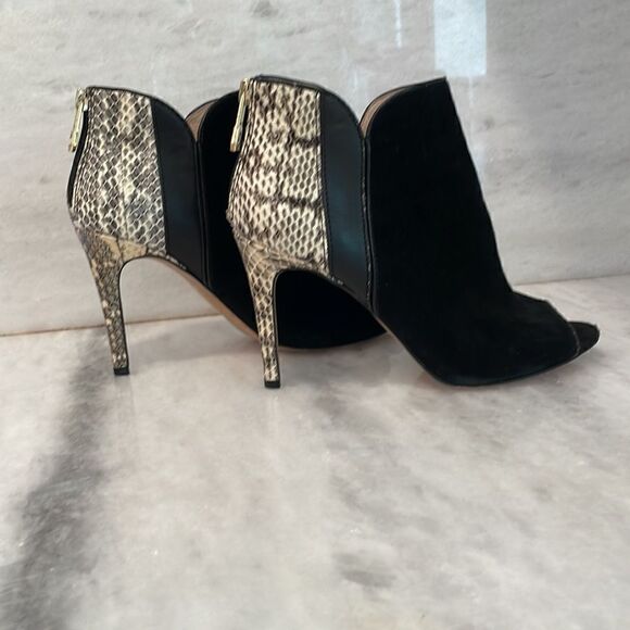 Louise Et Cie Lo-Hestia2 heels open toe booties black suede snake skin 8 - Picture 3 of 9